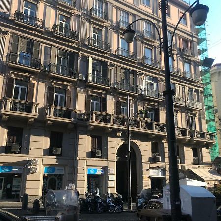 Borgo Santa Lucia Apartment Naples Exterior photo